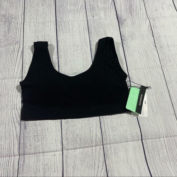 NWT Forever 21 Seamless Sport Bra - Picture 3 of 4